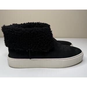 UGG Lynus Platform Bootie Womens 10 Black Suede Shearling Lined Pull On Sneaker